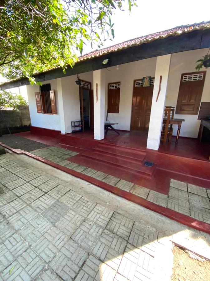 Ami Place With Kitchen * Hikkaduwa