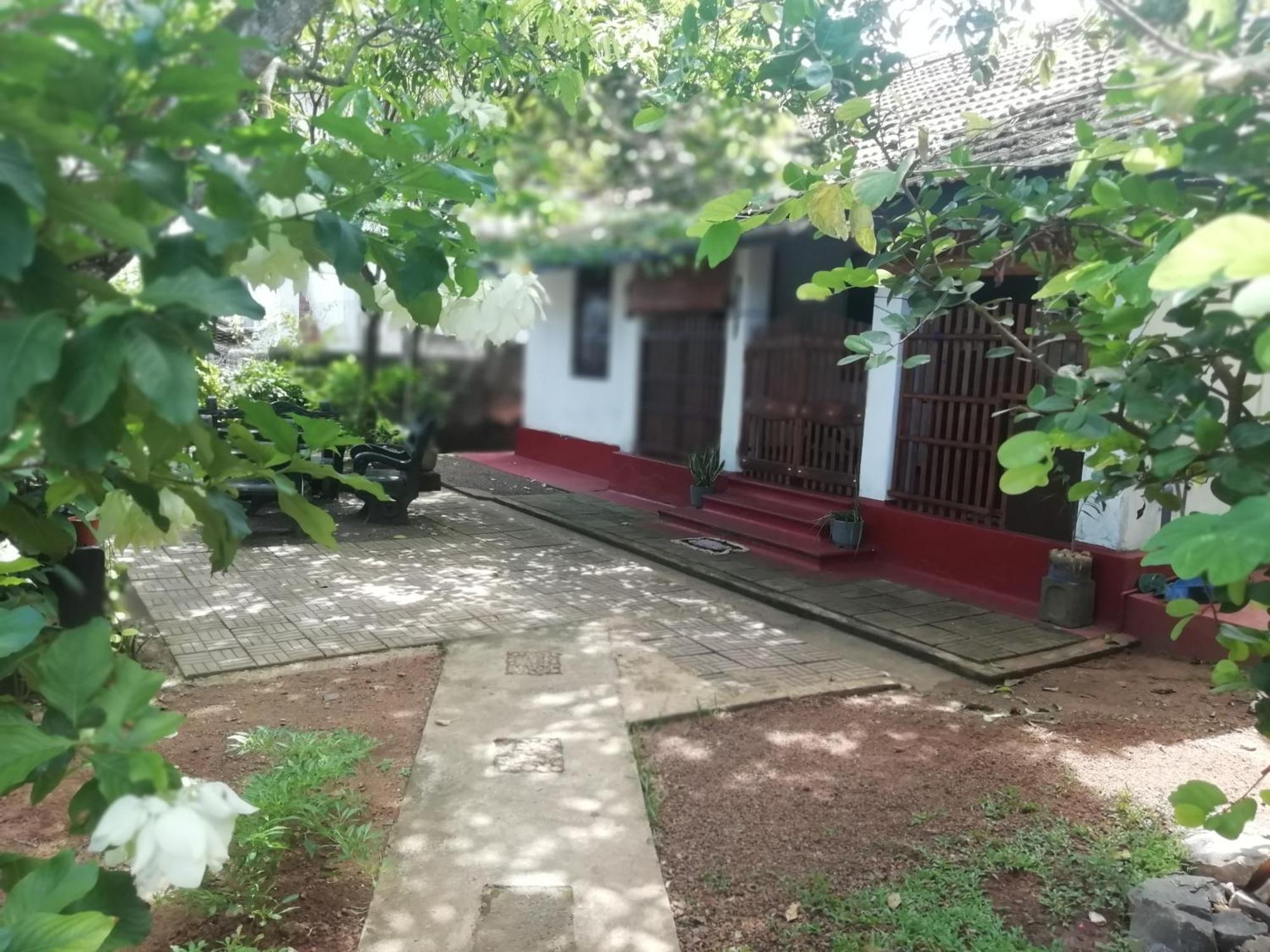 Ami Place With Kitchen Homestay